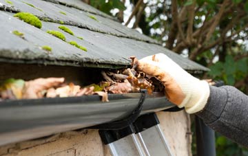 gutter cleaning Gristhorpe, North Yorkshire